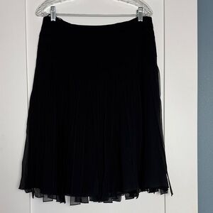 Carmen Marc Valvo Black A-Line Pleated Skirt